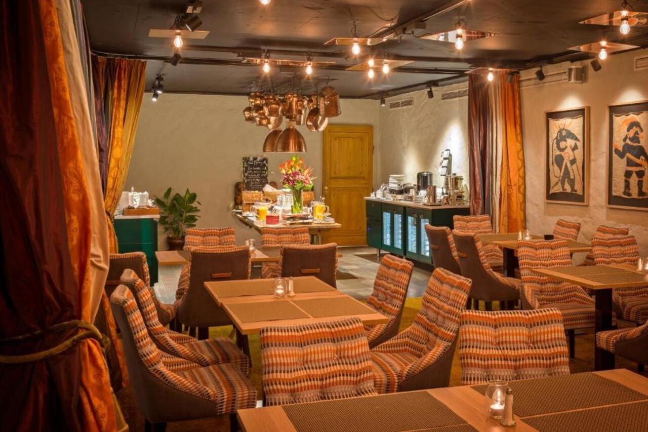 Hotel Victory
